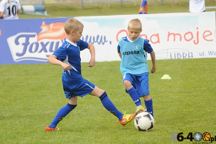 23/70 Niebiesko-biały Dzień Dziecka