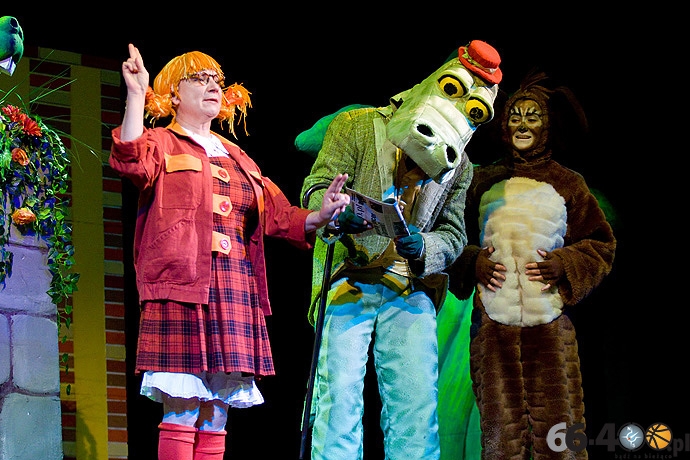 21/31 Gorzów Teatr im. J. Osterwy: Dziwaczek 2