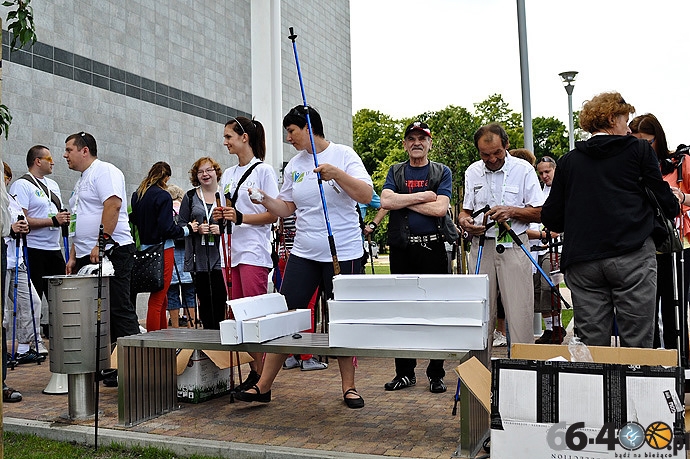 16/88 Gorzów: Pierwszy Gorzowski Marsz Nordic Walking