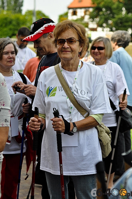 32/88 Gorzów: Pierwszy Gorzowski Marsz Nordic Walking