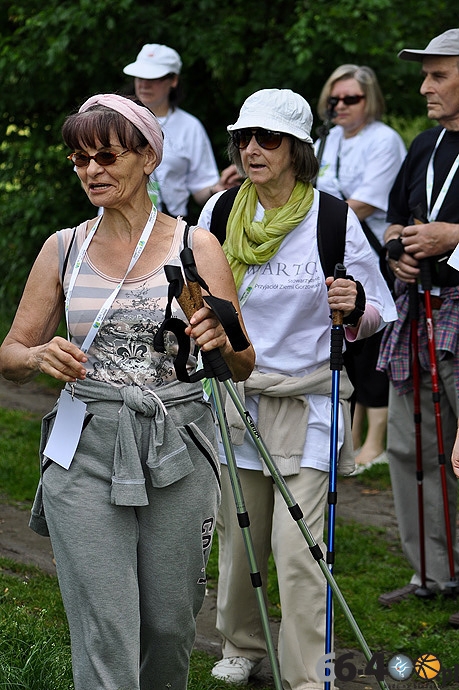 88/88 Gorzów: Pierwszy Gorzowski Marsz Nordic Walking