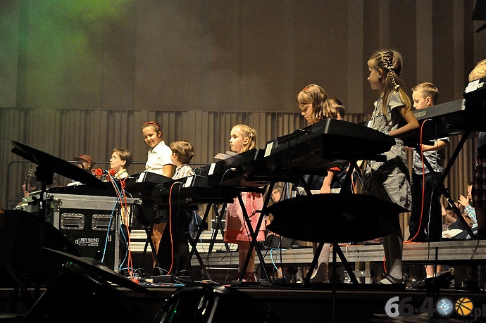 14/68 Zakończenie roku szkolnego w Prywatnej Szkole Muzycznej Huberta Zbiorczyka