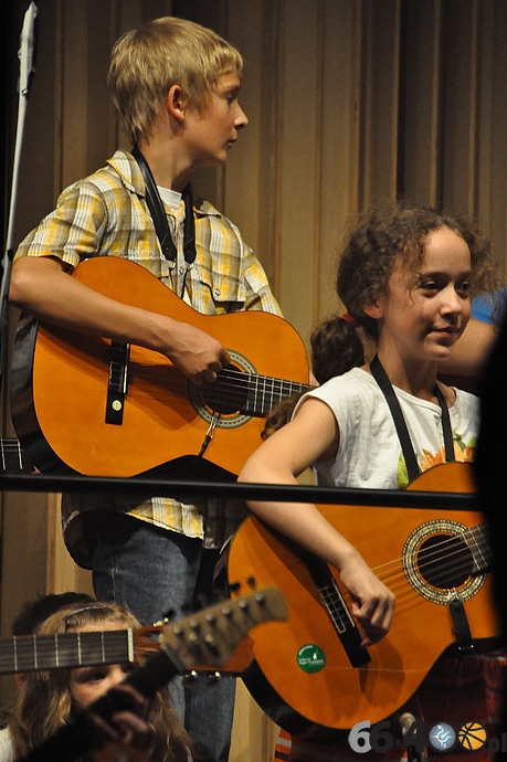 41/68 Zakończenie roku szkolnego w Prywatnej Szkole Muzycznej Huberta Zbiorczyka