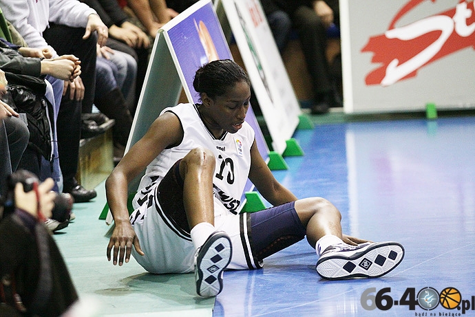 18/42 KSSSE AZS PWSZ Gorzów - Nadezhda Orenburg 76:73