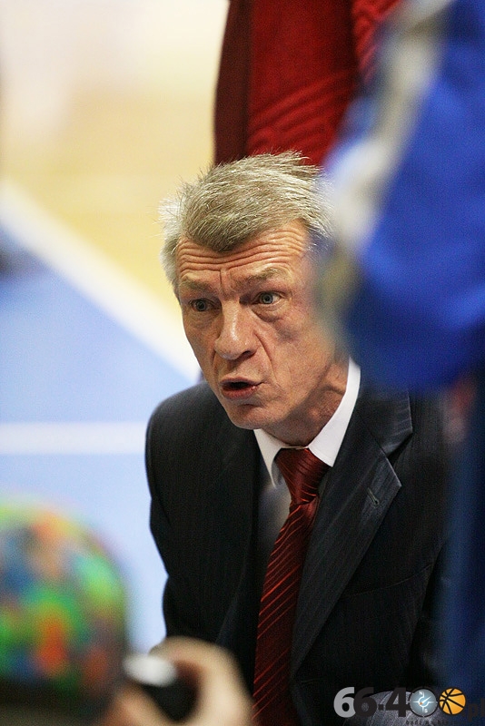 23/42 KSSSE AZS PWSZ Gorzów - Nadezhda Orenburg 76:73