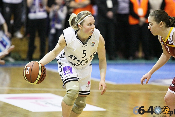 34/42 KSSSE AZS PWSZ Gorzów - Nadezhda Orenburg 76:73