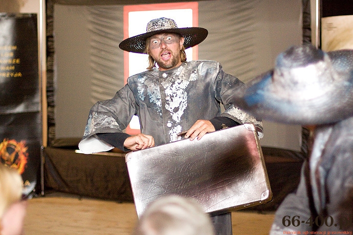 17/29 Łośno: Lato w teatrze z pokazem ubiegłorocznego spektaklu