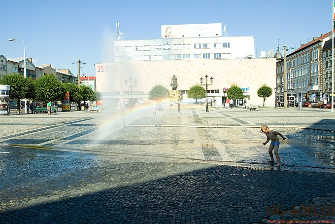 5/13 Gorzów: Kurtyna wodna na Starym Rynku