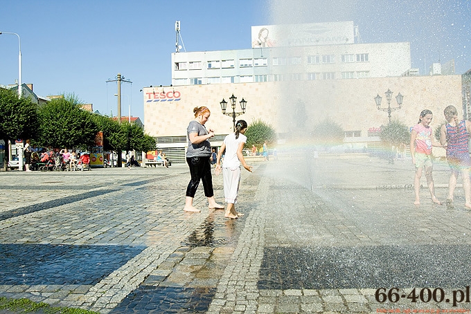 12/13 Gorzów: Kurtyna wodna na Starym Rynku