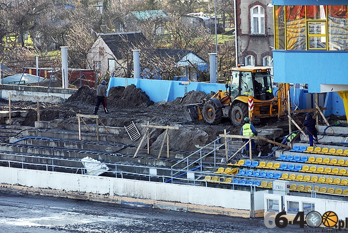 5/18 Przebudowa stadionu im. Edwarda Jancarza 25.11.2010