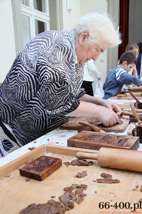 16/20 Gorzów: Świat Toruńskiego Piernika i warsztaty wypieku piernika w Muzeum Lubuskim