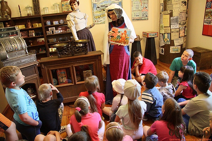 18/20 Gorzów: Świat Toruńskiego Piernika i warsztaty wypieku piernika w Muzeum Lubuskim