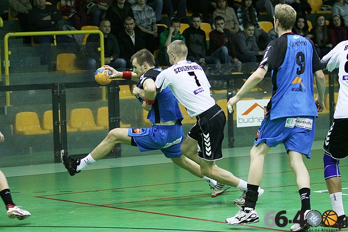 12/30 AZS AWF Gorzów - Reflex Miedź Legnica 22:23 (8:12) 