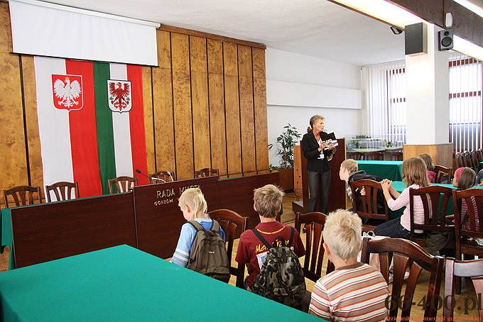 9/16 Gorzów: Wizyta dzieci w Urzędzie Miasta Gorzowa w ramach zajęć wakacyjnych
