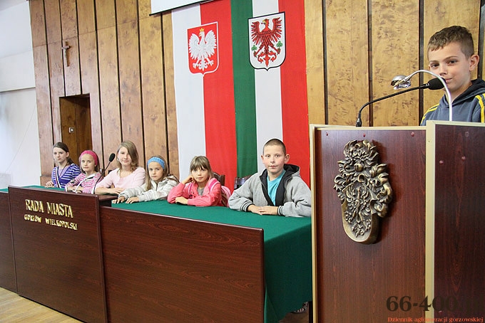 14/16 Gorzów: Wizyta dzieci w Urzędzie Miasta Gorzowa w ramach zajęć wakacyjnych