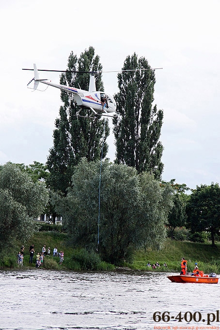 16/29 Gorzów:  Ćwiczenia ratownicze służb mundurowych na Warcie