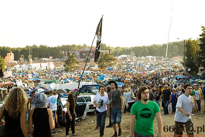 15/18 Kostrzyn: Przystanek Woodstock 