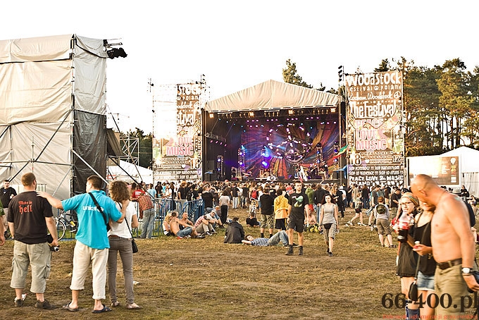 18/18 Kostrzyn: Przystanek Woodstock 