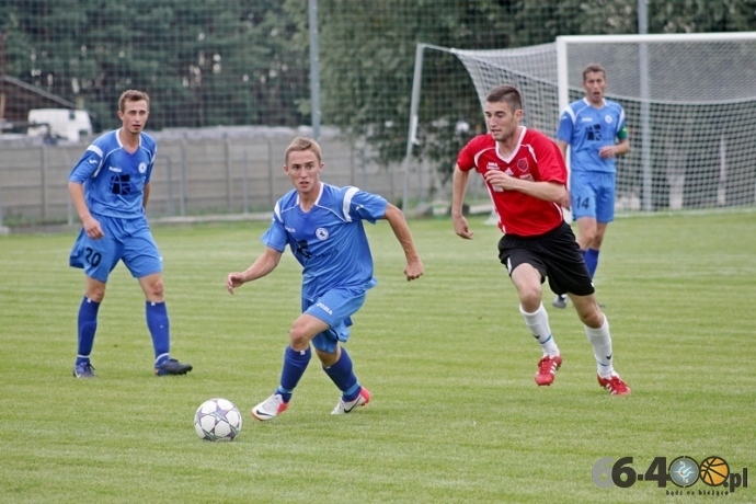4/15 Piast Karnin - Bielawianka Bielawa 1:0 (1:0)