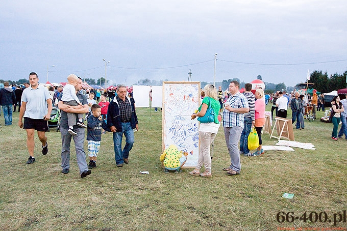 3/16 Deszczno: VI Święto Pieczonego Kurczaka