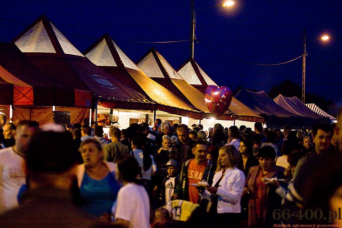 15/16 Deszczno: VI Święto Pieczonego Kurczaka