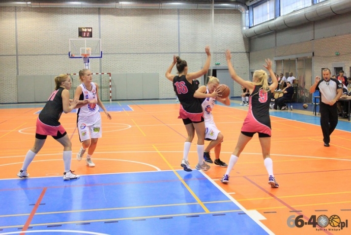 3/23 AZS PWSZ Gorzów podczas mistrzostw Polski AZS-ów w koszykówce Kobiet