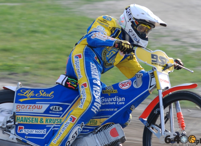 70/123 Falubaz Zielona Góra - Stal Gorzów 45:45