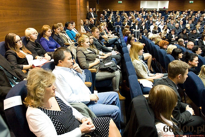 16/32 Gorzów: Inauguracja roku Akademickiego 2012/2013 w PWSZ