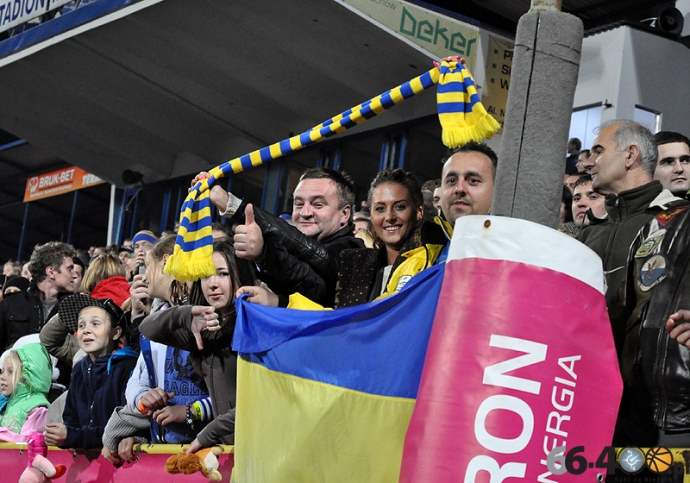 42/147 Tauron Azoty Tarnów - Stal Gorzów 51:39