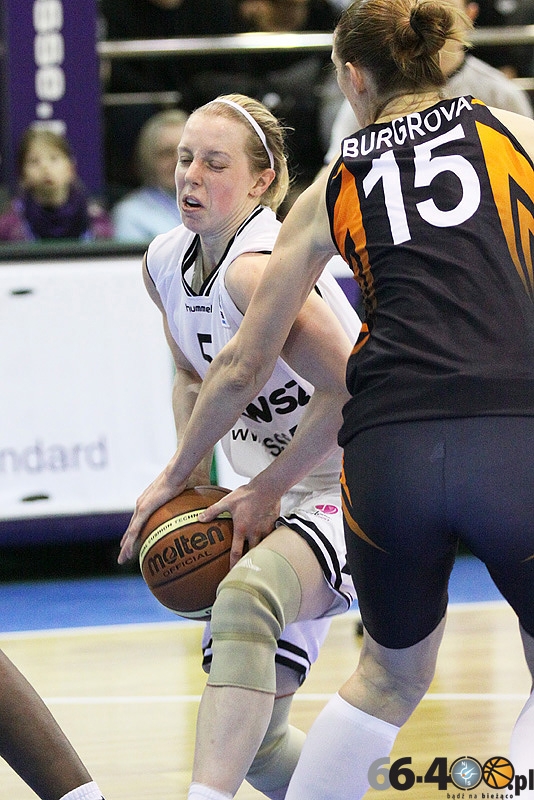 19/40 KSSSE AZS PWSZ Gorzów - Bourges Basket 65:86