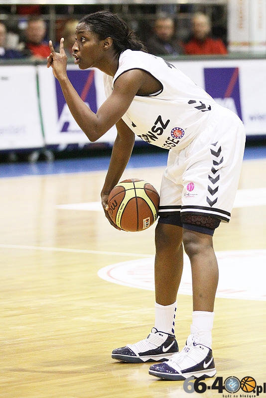 25/40 KSSSE AZS PWSZ Gorzów - Bourges Basket 65:86