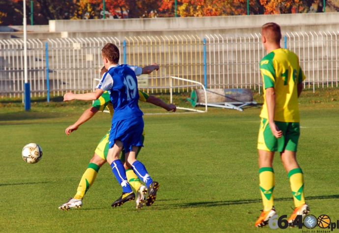 26/88 Stilon Gorzów - Odra Bytom Odrzański 4:0 (2:0)