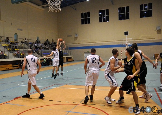 30/58 Ebis Basket GKK Gorzów – Maksimus Kąty Wrocławskie 83:70