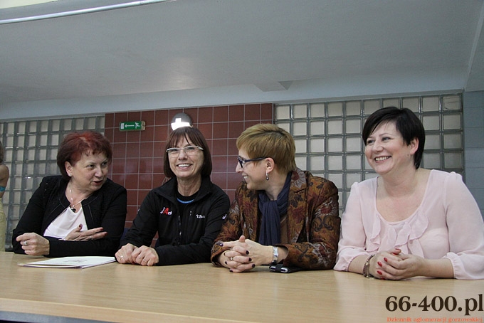 5/38 Gorzów: Pływackie zawody VIP-ów - 