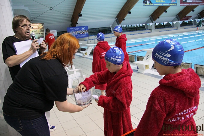 22/38 Gorzów: Pływackie zawody VIP-ów - 