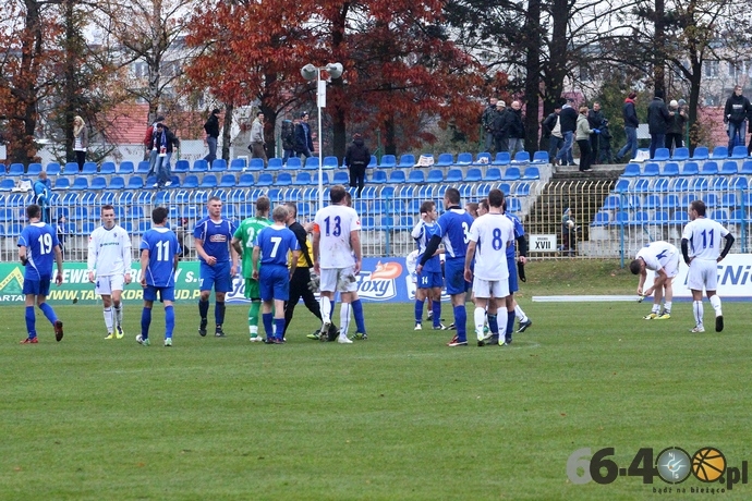 30/30 Stilon Gorzów - Dąb Przybyszów 1:1 (0:0)