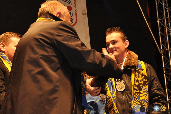 26/55 Powitanie ViceMistrzów DMP 2012