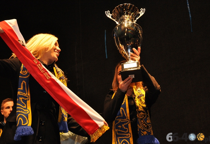 30/55 Powitanie ViceMistrzów DMP 2012