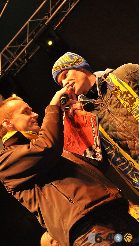 37/55 Powitanie ViceMistrzów DMP 2012