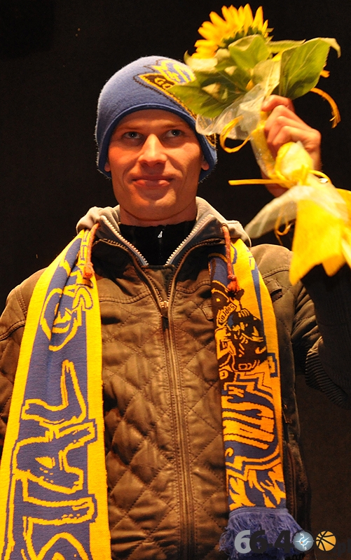 38/55 Powitanie ViceMistrzów DMP 2012