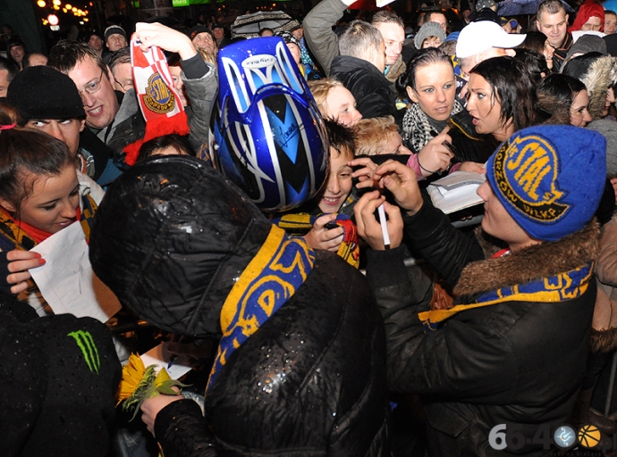 48/55 Powitanie ViceMistrzów DMP 2012