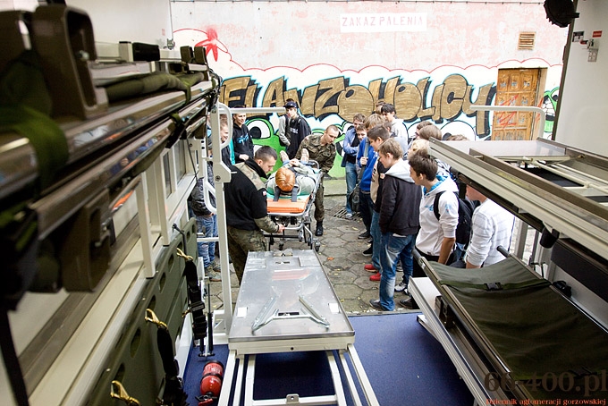 4/11 Gorzów: ZS Elektrycznych - Kurs pomocy przedmedycznej z wojskowymi ratownikami medycznymi z Międzyrzecza