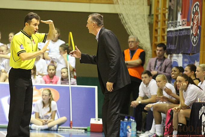 25/40 AZS PWSZ Gorzów - Artego Bydgoszcz 64:69