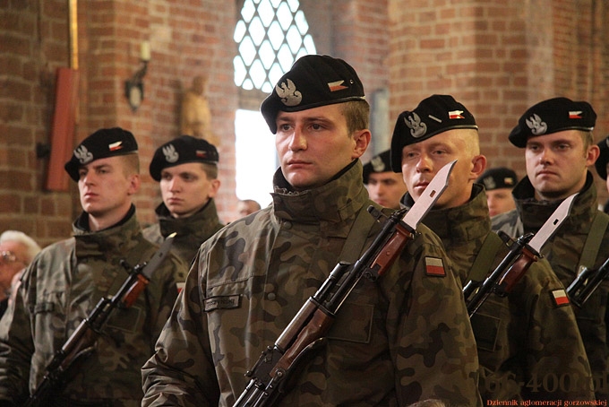 16/101 Gorzów: Obchody Święta Niepodległości