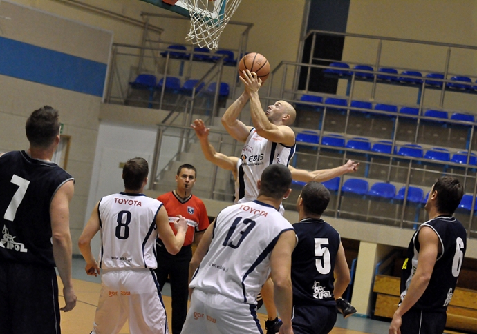 42/47 Ebis Basket GKK Gorzów - Spartakus Jelenia Góra 61:73 (9:10, 11:17, 20:18, 21:28)