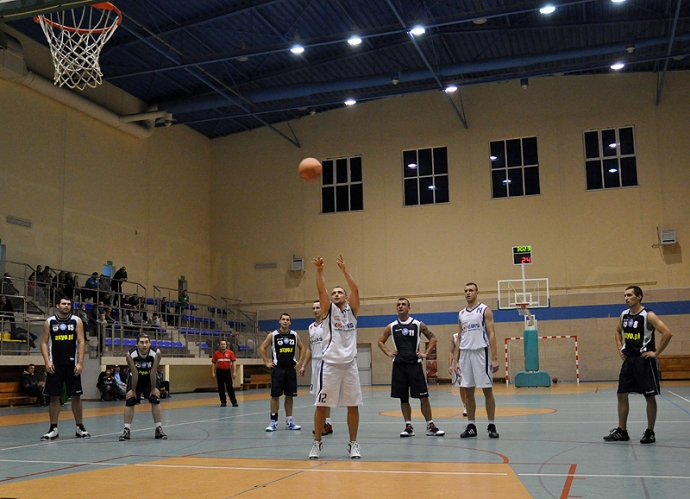 46/47 Ebis Basket GKK Gorzów - Spartakus Jelenia Góra 61:73 (9:10, 11:17, 20:18, 21:28)