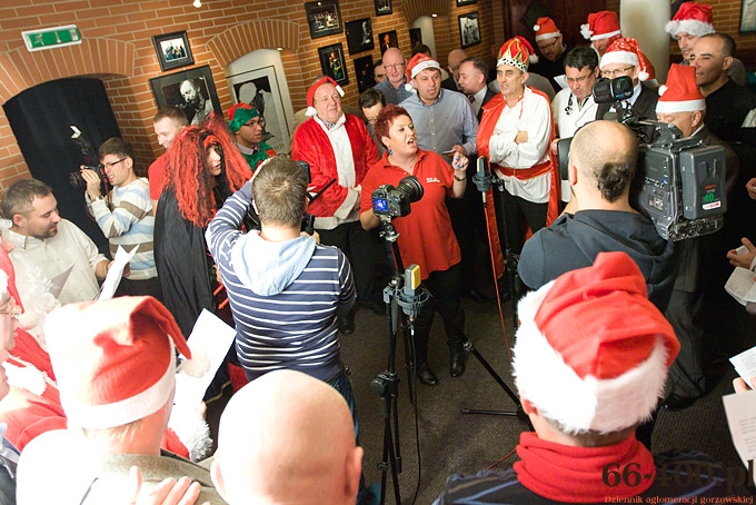 25/33 Gorzów: Nagranie kolędy w Jazz Clubie pod Filarami