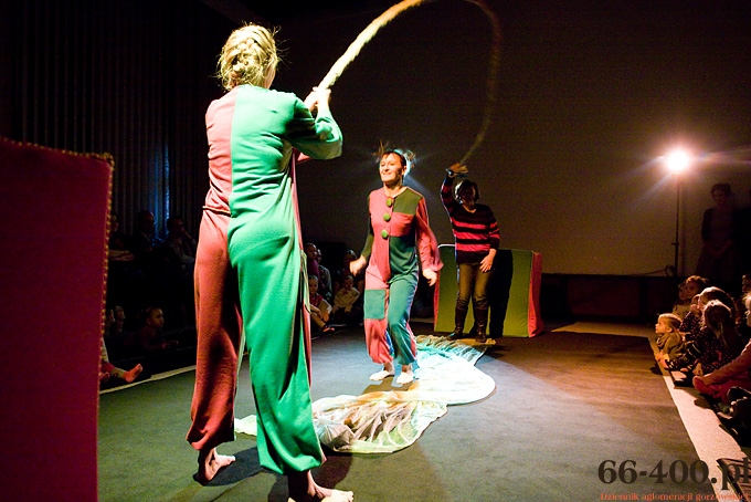 8/40 Gorzów: MOS - Premiera spektaklu 