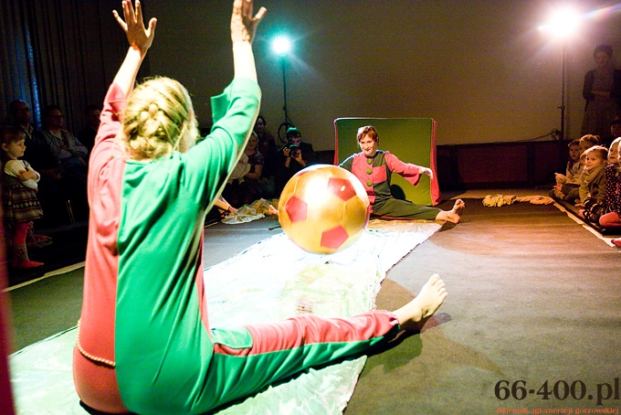 15/40 Gorzów: MOS - Premiera spektaklu 