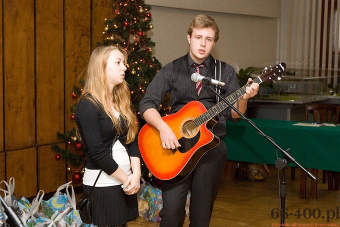 6/14 Gorzów: Paczki na święta